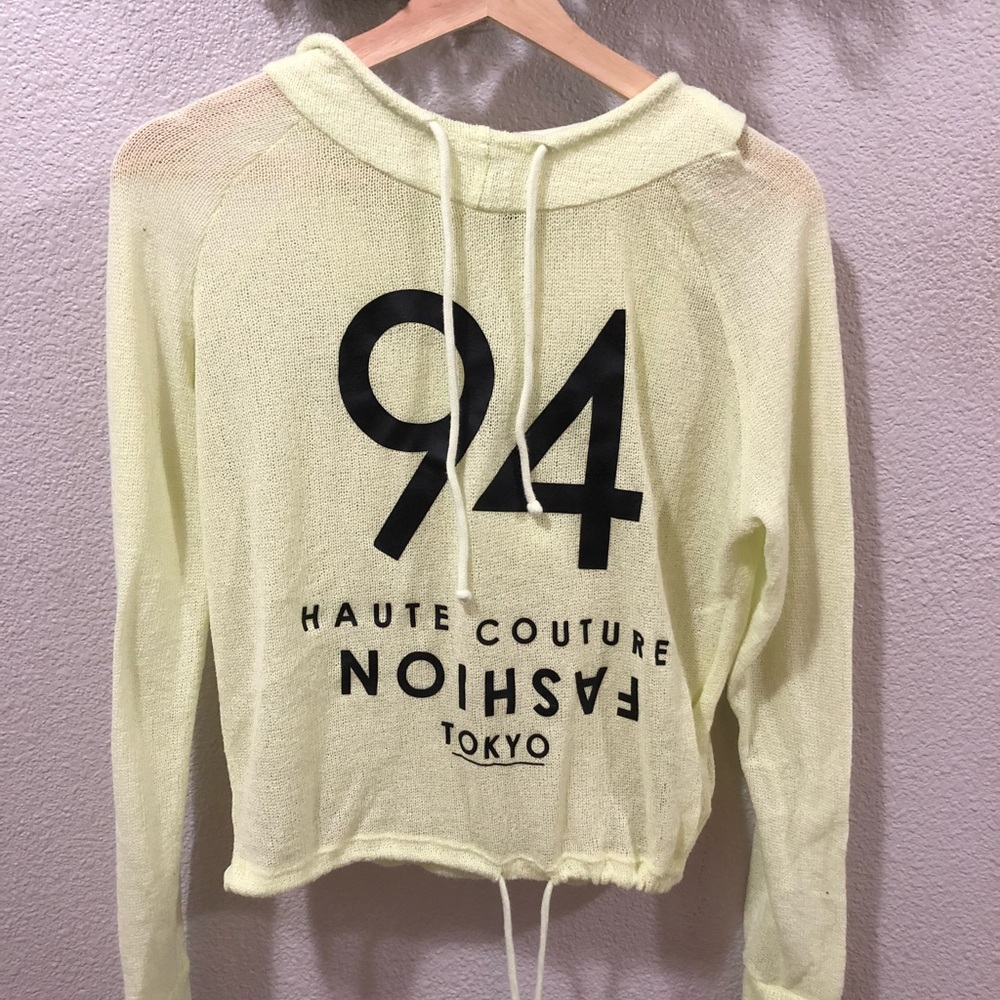 Light green/yellow hoodie